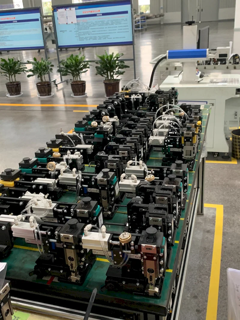  Klinge der Crimpmaschine für Anschlüsse, Klinge des OTP-Applikators, Biegenetz, Crimpmesser für den Anschluss 