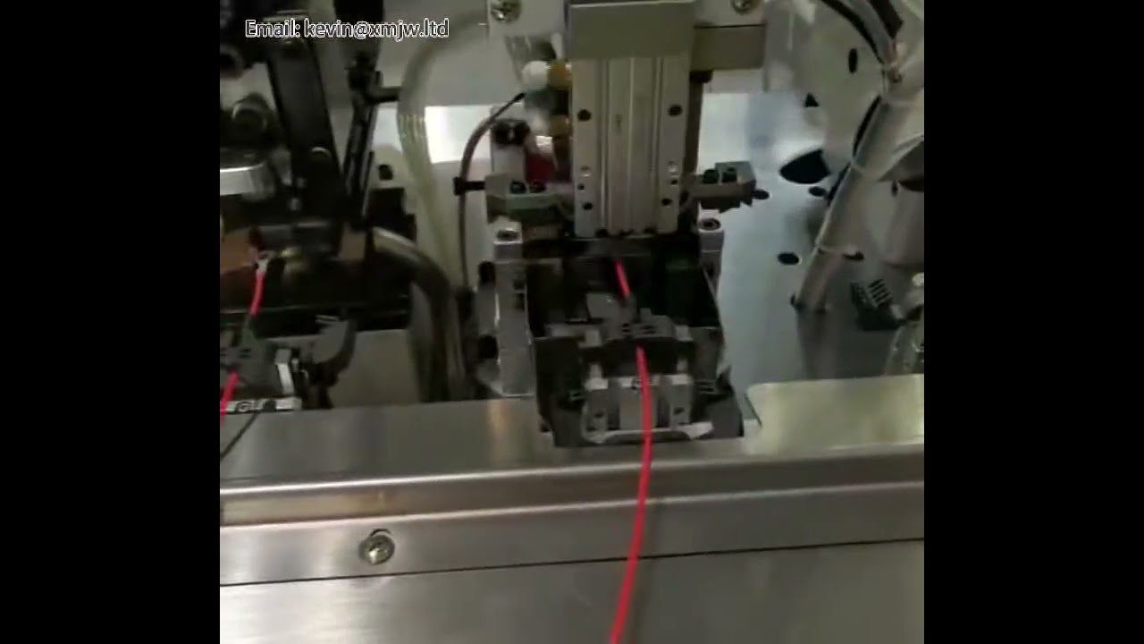 Vollautomatische Drahtverarbeitungsmaschine: Schneiden, Abisolieren, Crimpen, Schrumpfschlauch anbringen