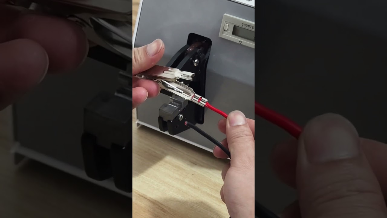 Elektrische Kabelschuh-Crimpmaschine für Krokodilklemmen – Das ultimative Werkzeug für die Fertigung #Fabrik #Maschine