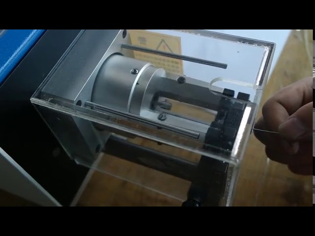 Präzisions-Koaxialkabel-Abisoliermaschine für die automatisierte Kabelverarbeitung