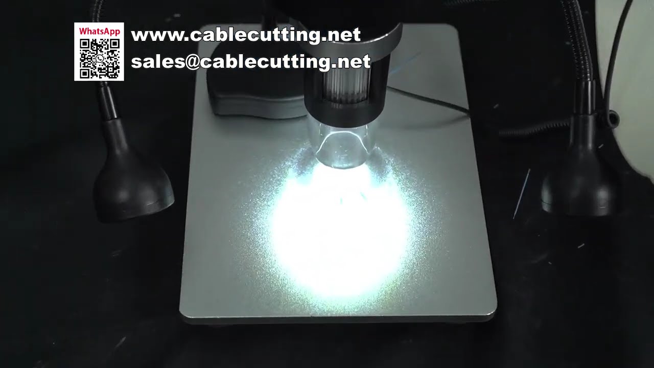 Vollautomatische Abisolier- und Schneidemaschine für Elektrokabel bis 6 mm²