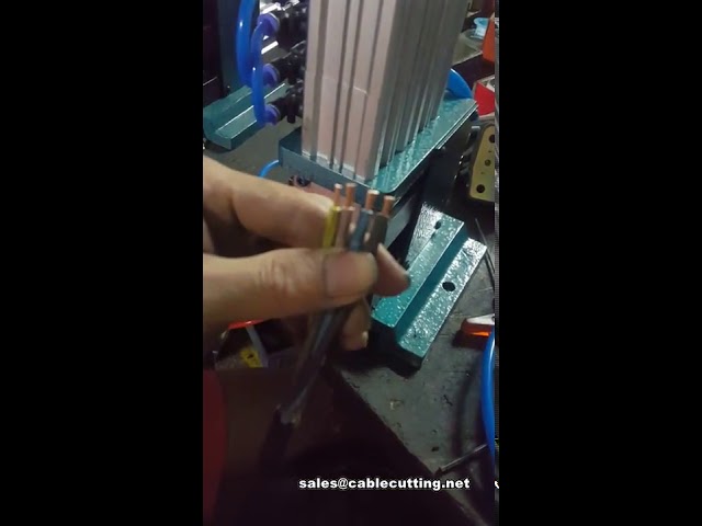 Pneumatische Abisoliermaschine | Automatische Kabelverarbeitung für die Industrie