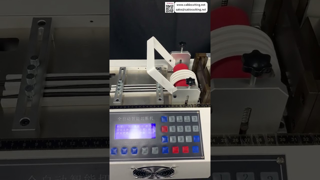 Automatische Rohrschneidemaschine Offener Wellrohrschneider Gummischneideprozess-Systeme